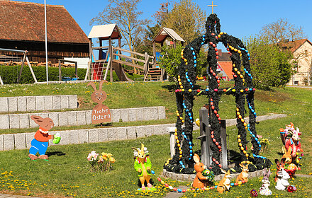 Osterbrunnen Pierheim