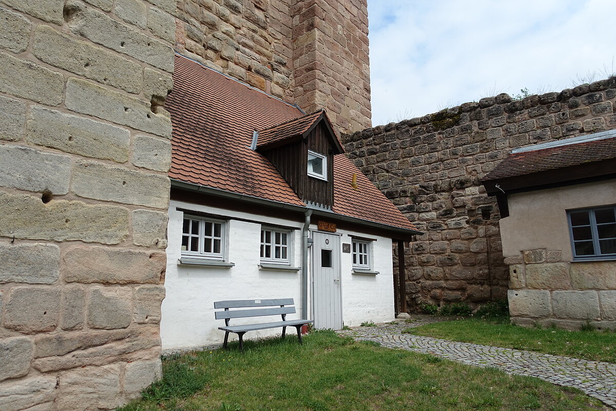 Öffentliches WC an der Burg Hilpoltstein