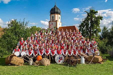 Gruppenbild der Blaskapelle Jahrsdorf