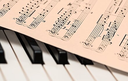 Klavier und Noten Konzert Musik