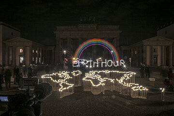 Lichtinstallation "Earth Hour" vor dem Brandenburger Tor