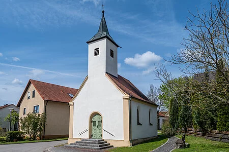 Kleine Kapelle im Ortsteil Lay