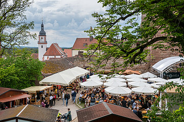 Mittelaltermarkt auf der Burg Hilpoltstein